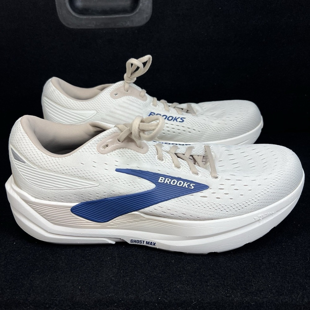 Brooks Size 12 D Ghost Max 3 "Coconut/Chateau/Navy"